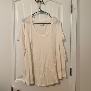Cream, color shirt, size 2X with tag